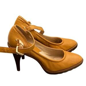 Vintage Michael Kors Tanned Leather High Heel Cork Mary Jane Size 7 Pump Shoes